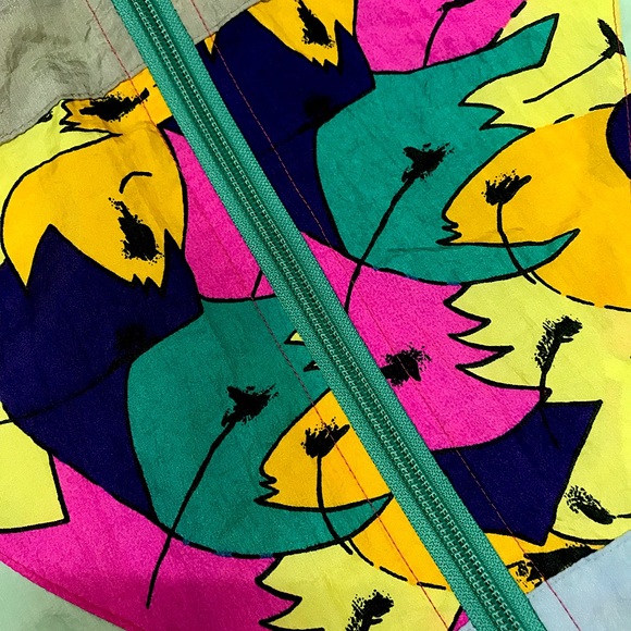 Colourful Abstract Windbreaker - Picture 6 of 7